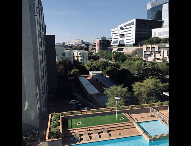 2 BEDROOM APARTMENT FOR SALE IN SANDTON CENTRAL
